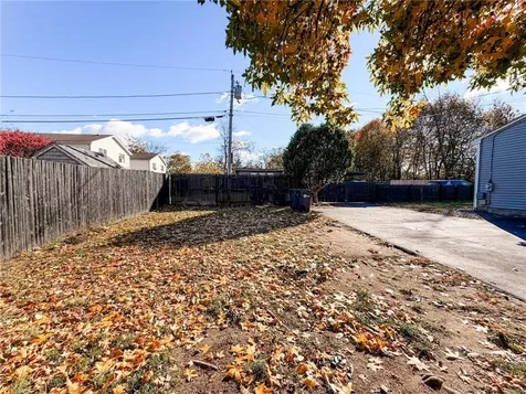 56 Hyacinth Street Providence RI 02904