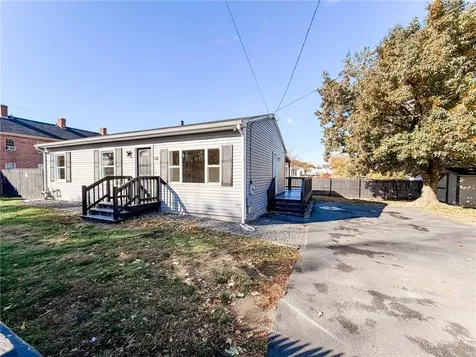 56 Hyacinth Street Providence RI 02904