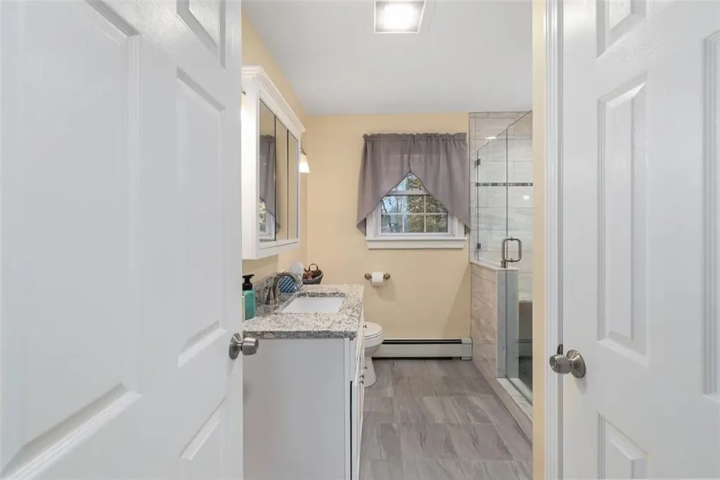 128 Old River Road Lincoln RI 02865