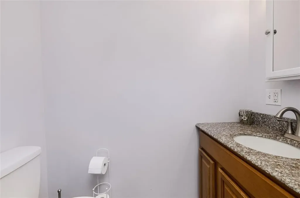 128 Old River Road Lincoln RI 02865
