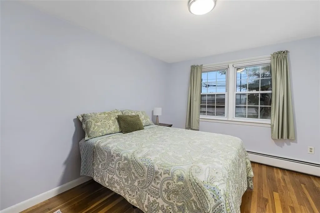 128 Old River Road Lincoln RI 02865