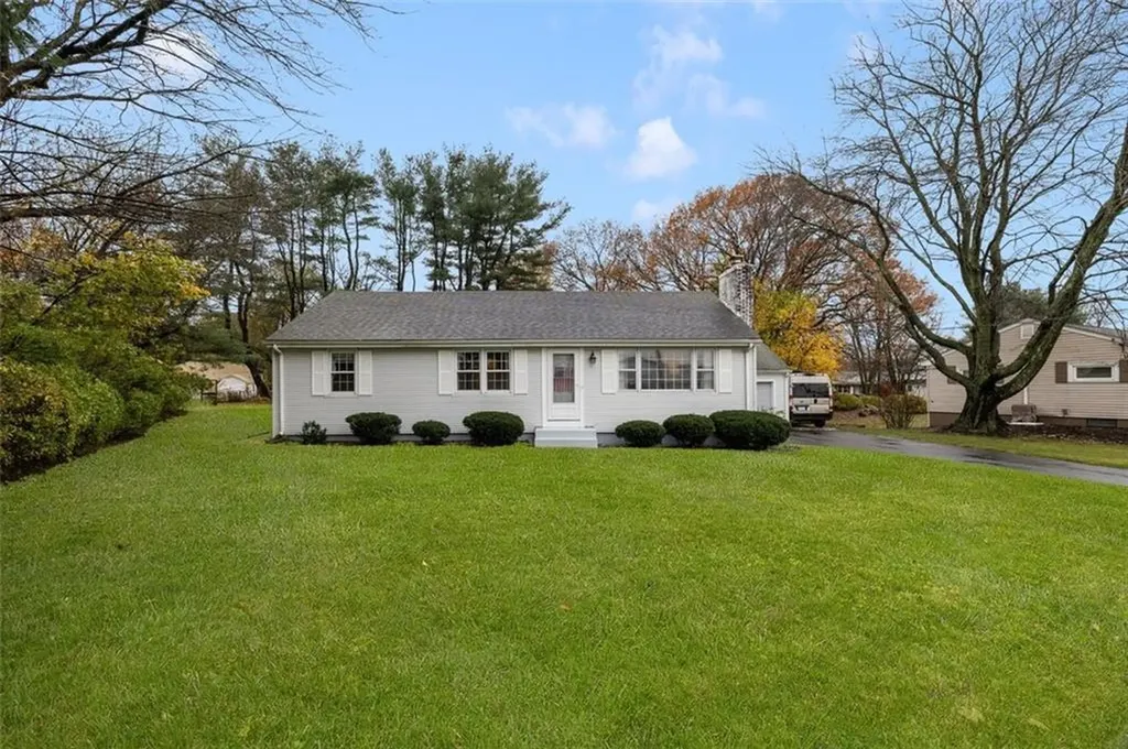 128 Old River Road Lincoln RI 02865