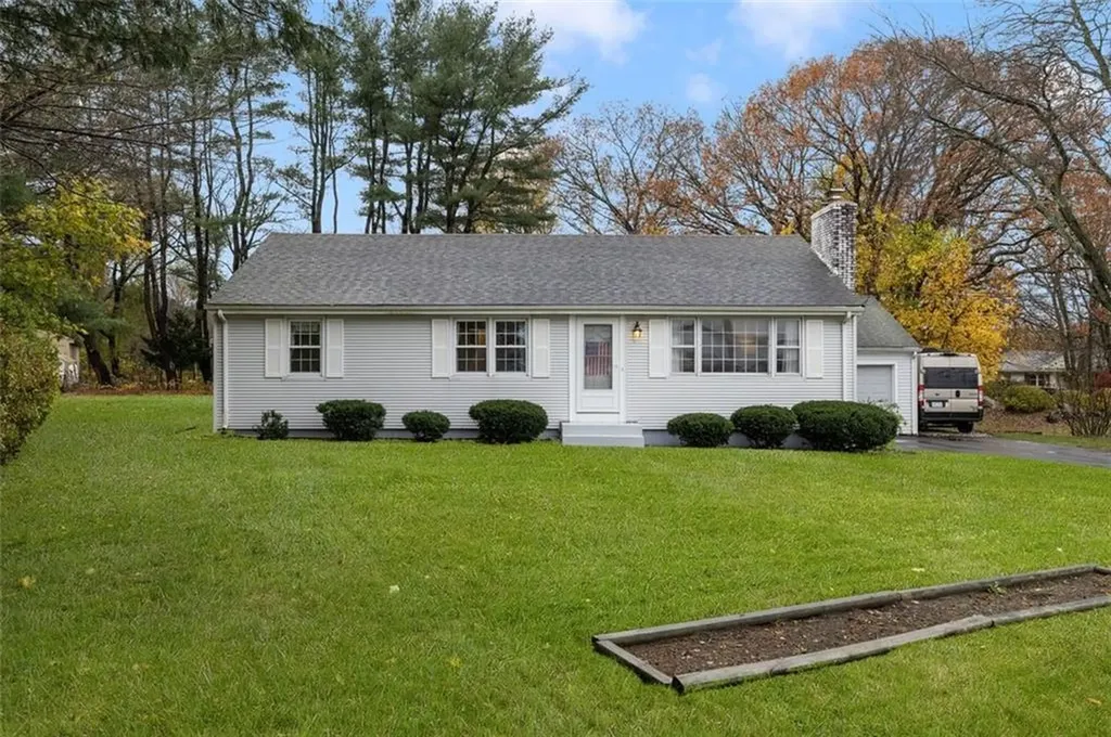 128 Old River Road Lincoln RI 02865