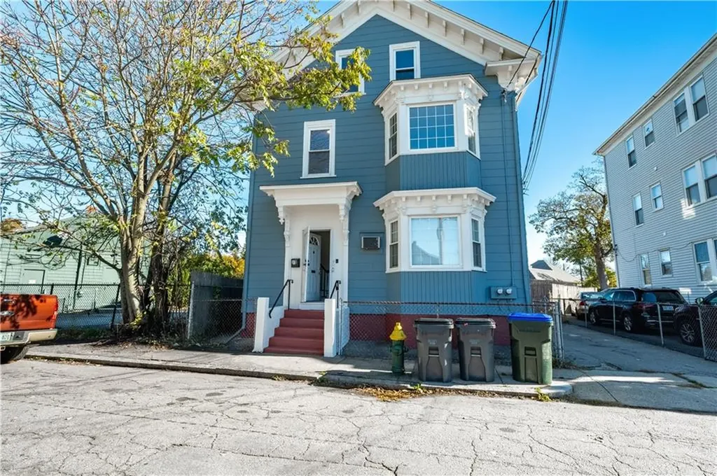 15 Crimea Street Providence RI 02908