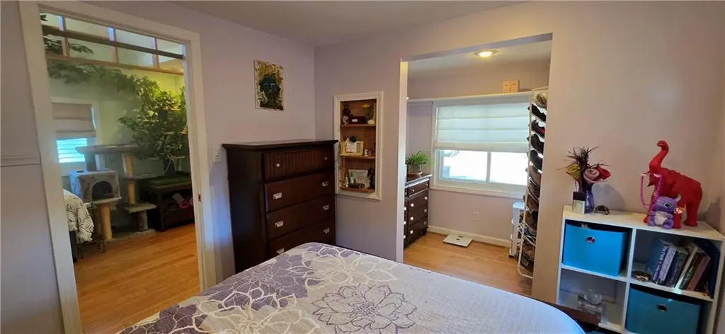 76 Kenway Avenue Warwick RI 02889