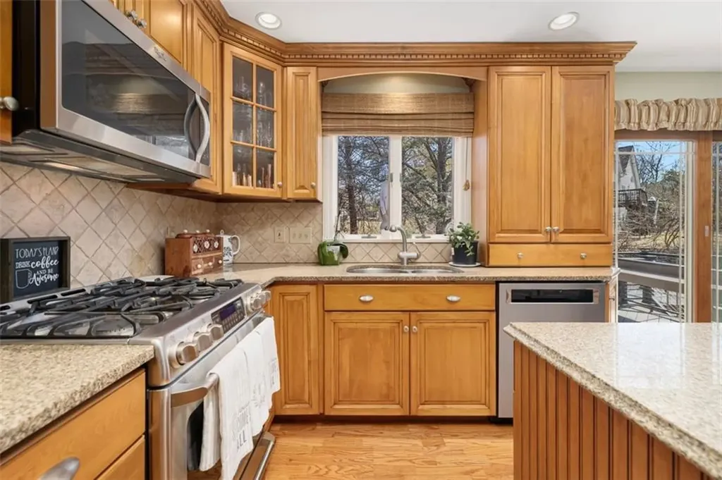 46 Forest View Drive North Providence RI 02904