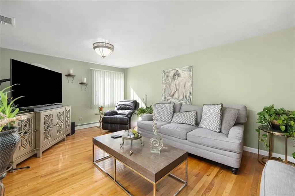 46 Forest View Drive North Providence RI 02904