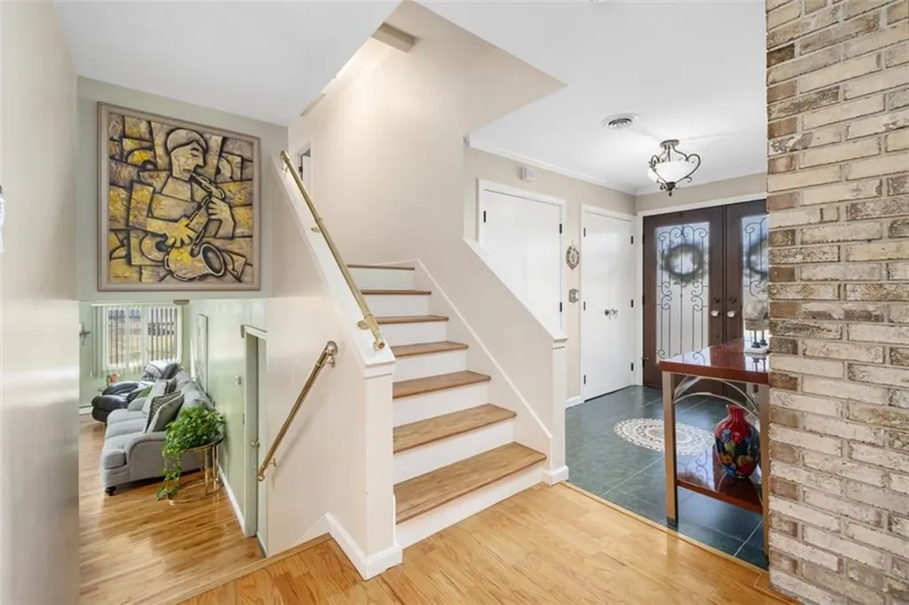 46 Forest View Drive North Providence RI 02904