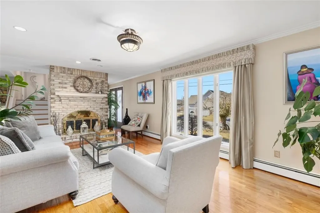 46 Forest View Drive North Providence RI 02904