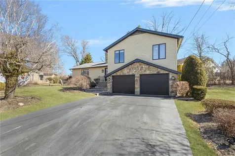 46 Forest View Drive North Providence RI 02904