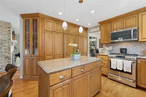 46 Forest View Drive North Providence RI 02904