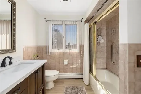 46 Forest View Drive North Providence RI 02904