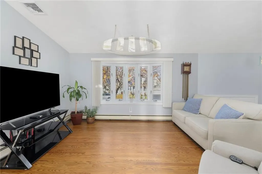 34 Silverwood Lane West Warwick RI 02893