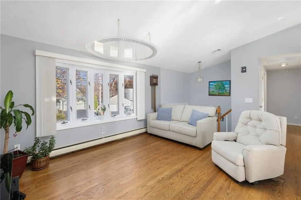 34 Silverwood Lane West Warwick RI 02893