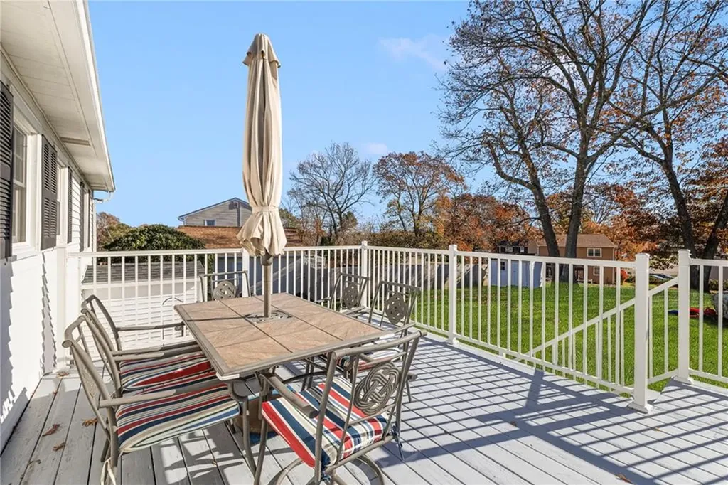 34 Silverwood Lane West Warwick RI 02893