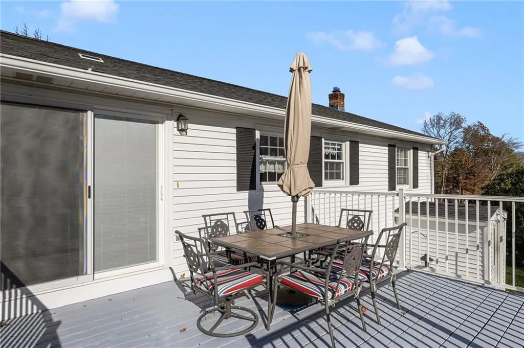 34 Silverwood Lane West Warwick RI 02893