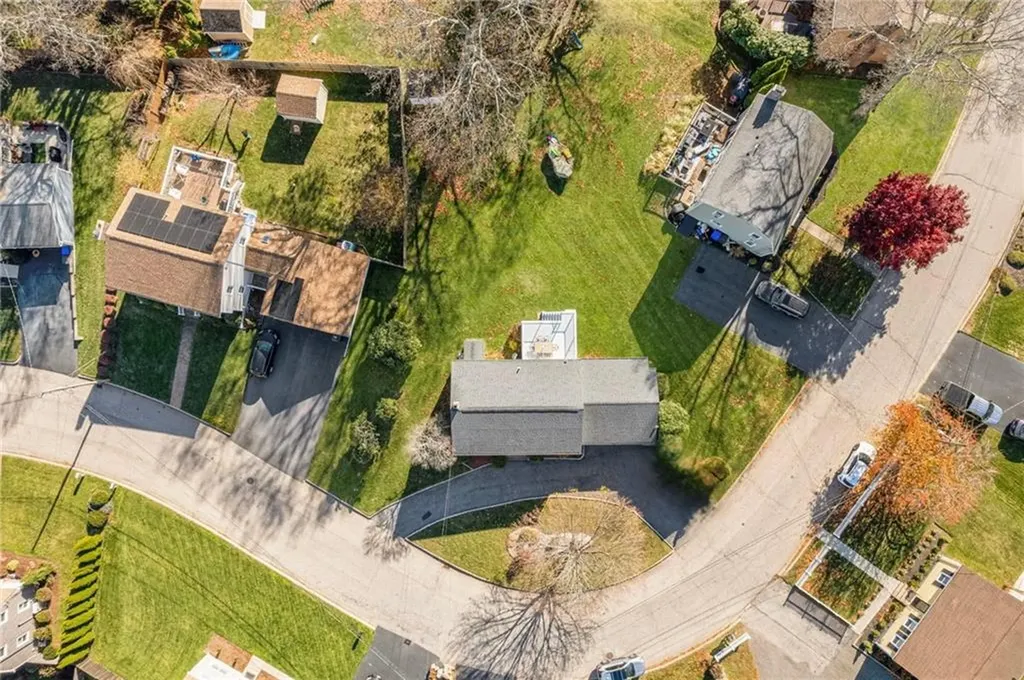 34 Silverwood Lane West Warwick RI 02893