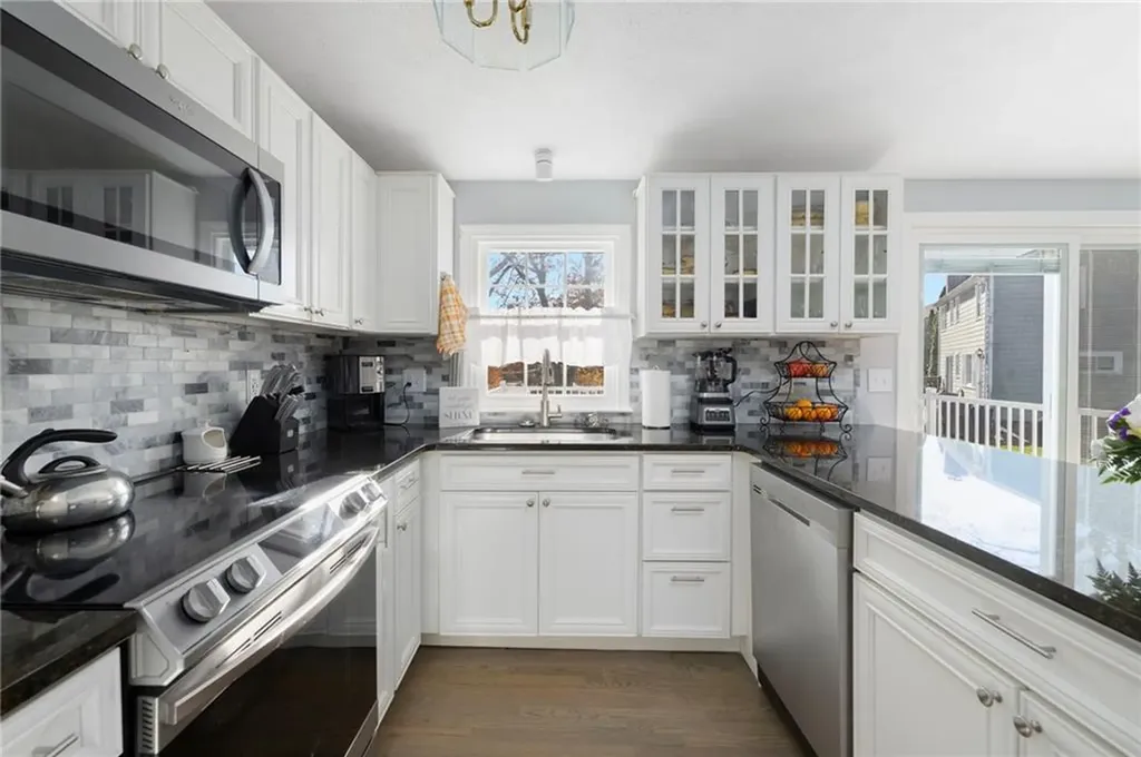 34 Silverwood Lane West Warwick RI 02893