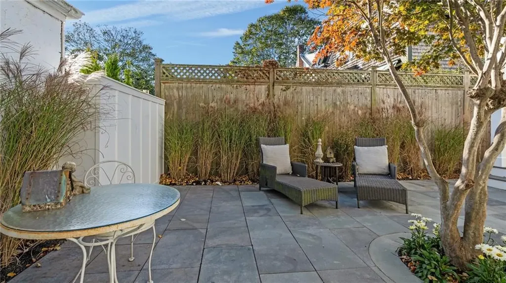 39 Connection Street Newport RI 02840