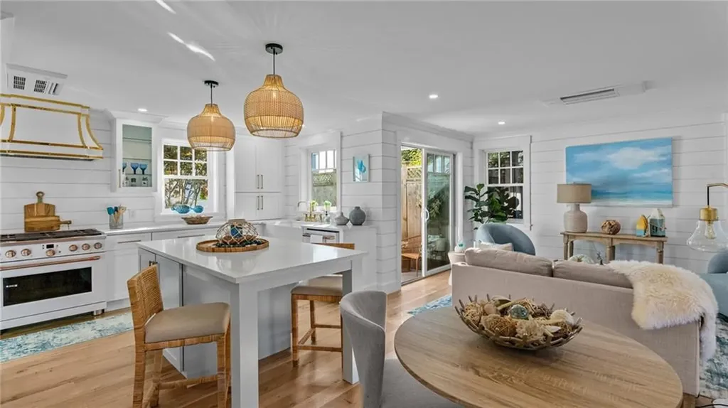 39 Connection Street Newport RI 02840