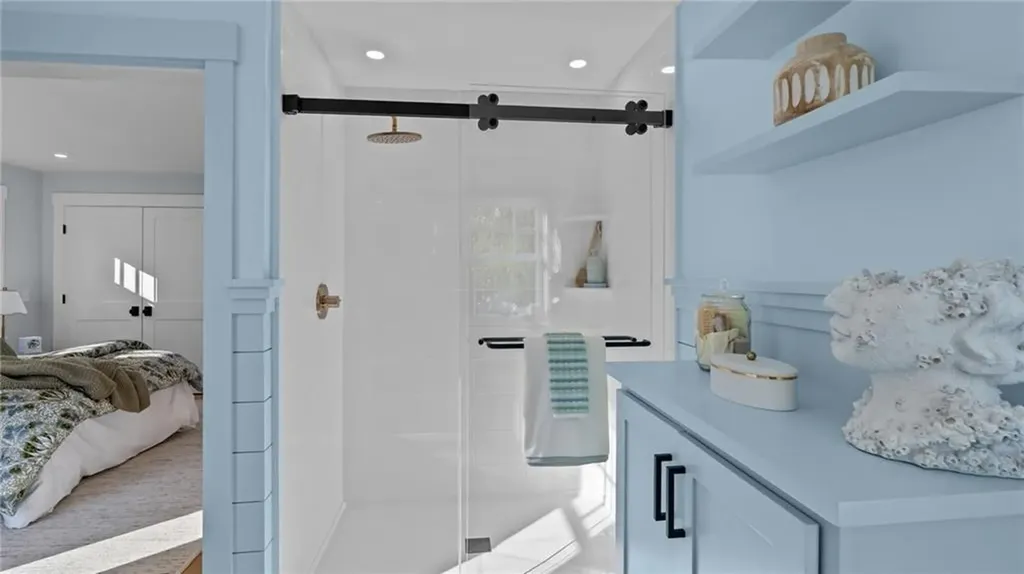 39 Connection Street Newport RI 02840