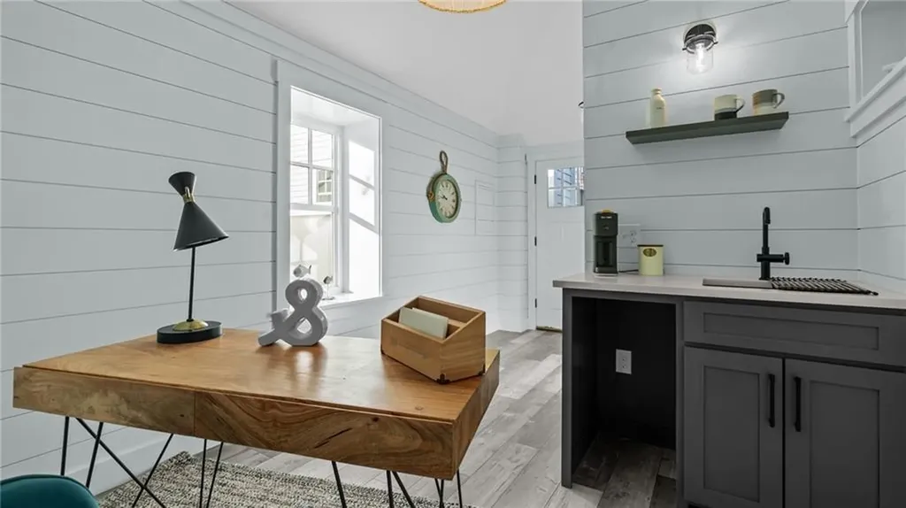 39 Connection Street Newport RI 02840