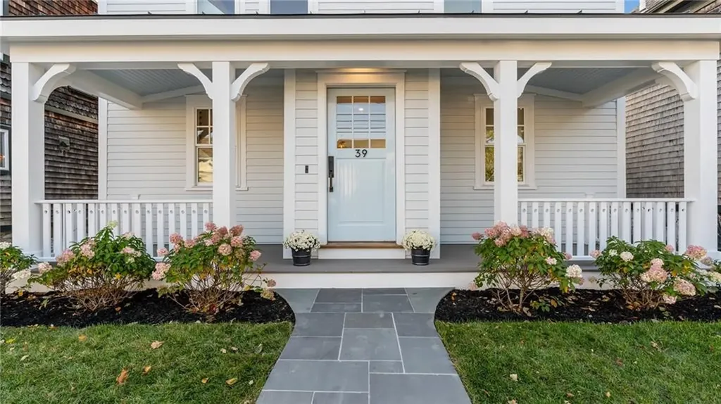 39 Connection Street Newport RI 02840