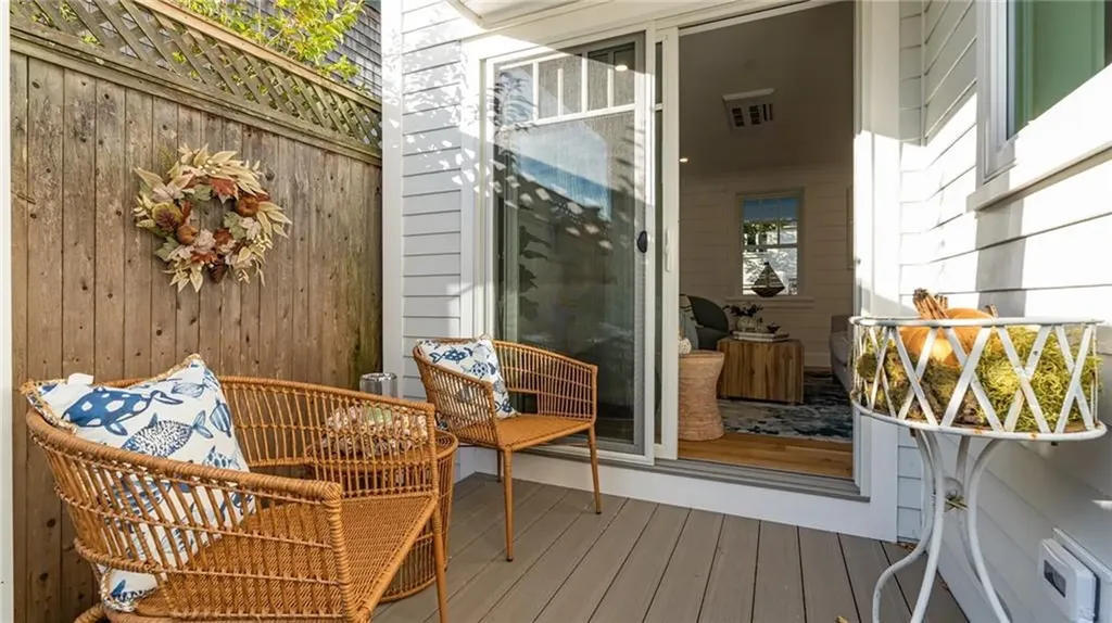 39 Connection Street Newport RI 02840