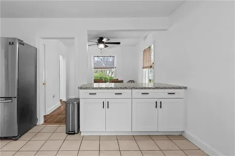 35 Hambly Road Tiverton RI 02878