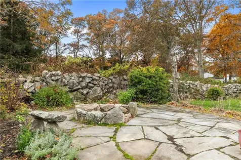 35 Hambly Road Tiverton RI 02878