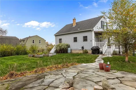 35 Hambly Road Tiverton RI 02878