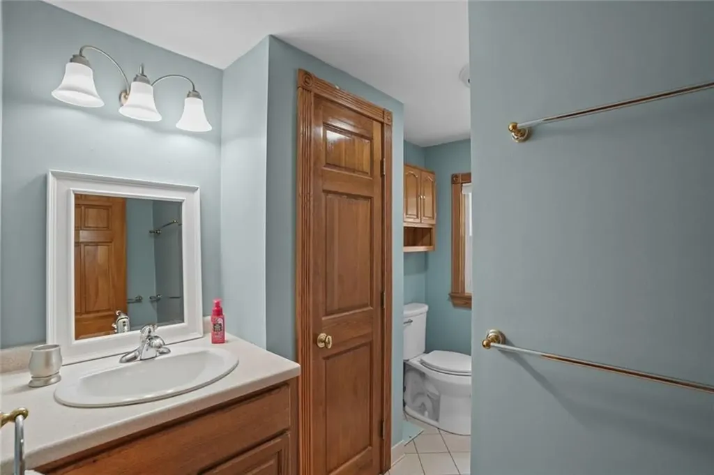 151 Old Jenckes Hill Road Lincoln RI 02865