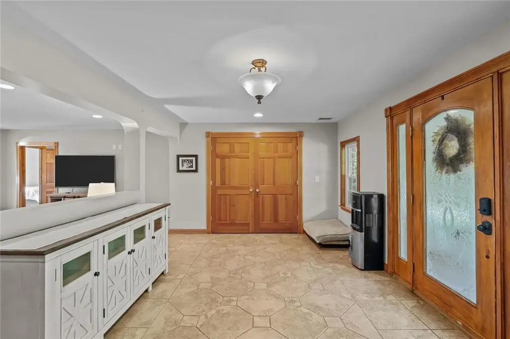 151 Old Jenckes Hill Road Lincoln RI 02865