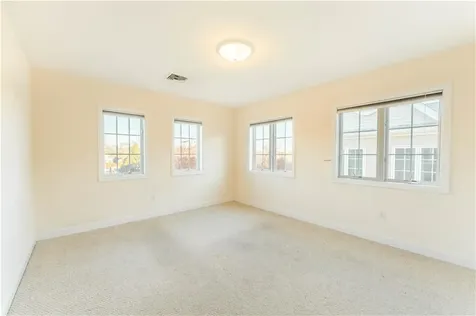 683 Metacom Avenue Bristol RI 02809