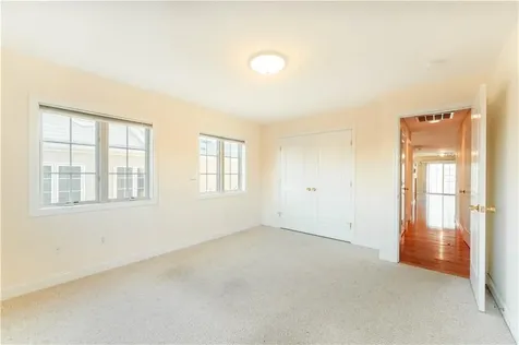 683 Metacom Avenue Bristol RI 02809