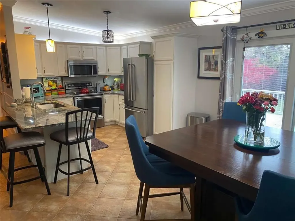 16 Boiling Spring Avenue Westerly RI 02891