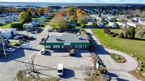 1627 West Main Road Portsmouth RI 02871