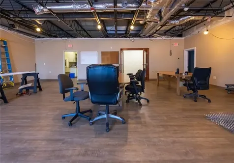 1627 West Main Road Portsmouth RI 02871