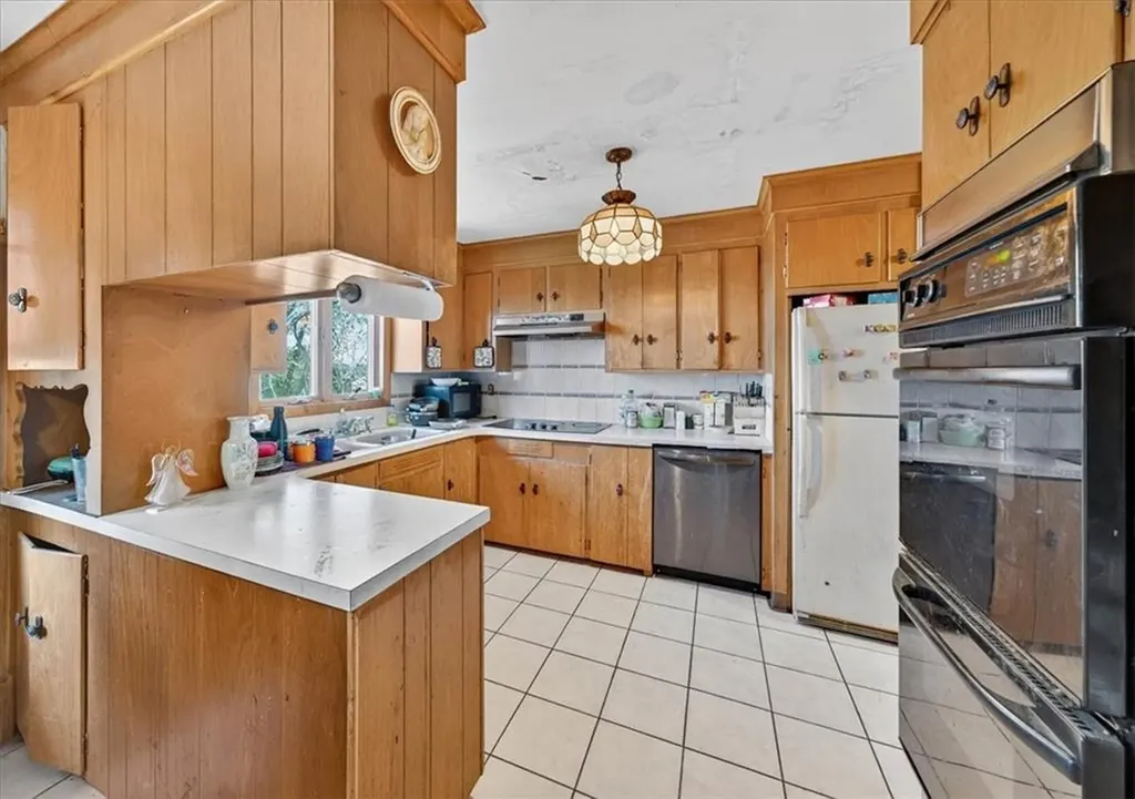 9 Orleans Street Johnston RI 02919