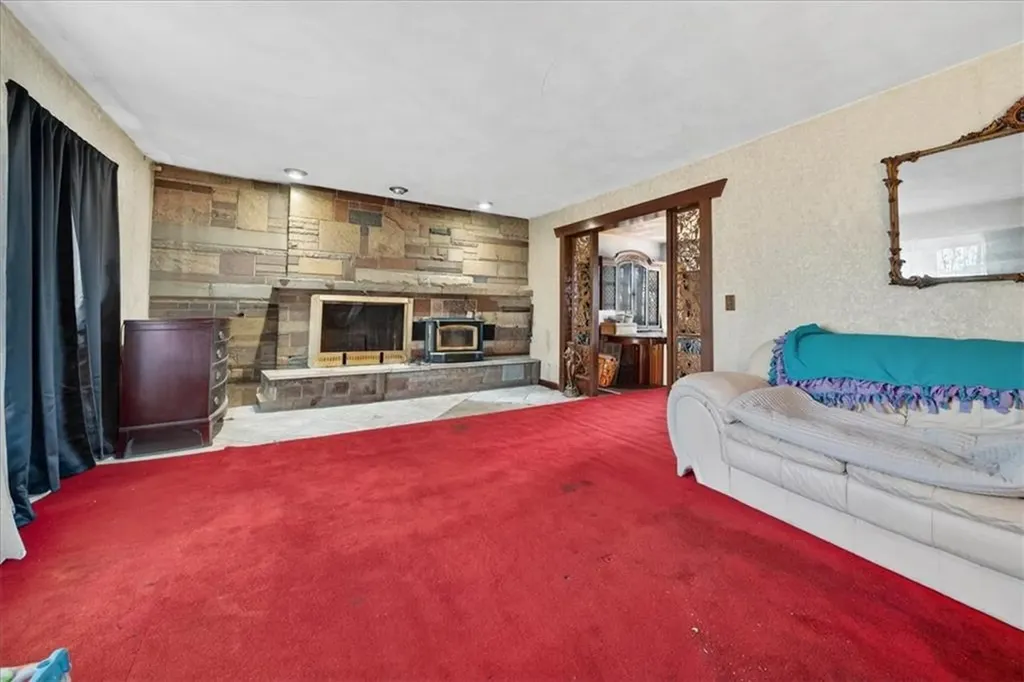 9 Orleans Street Johnston RI 02919
