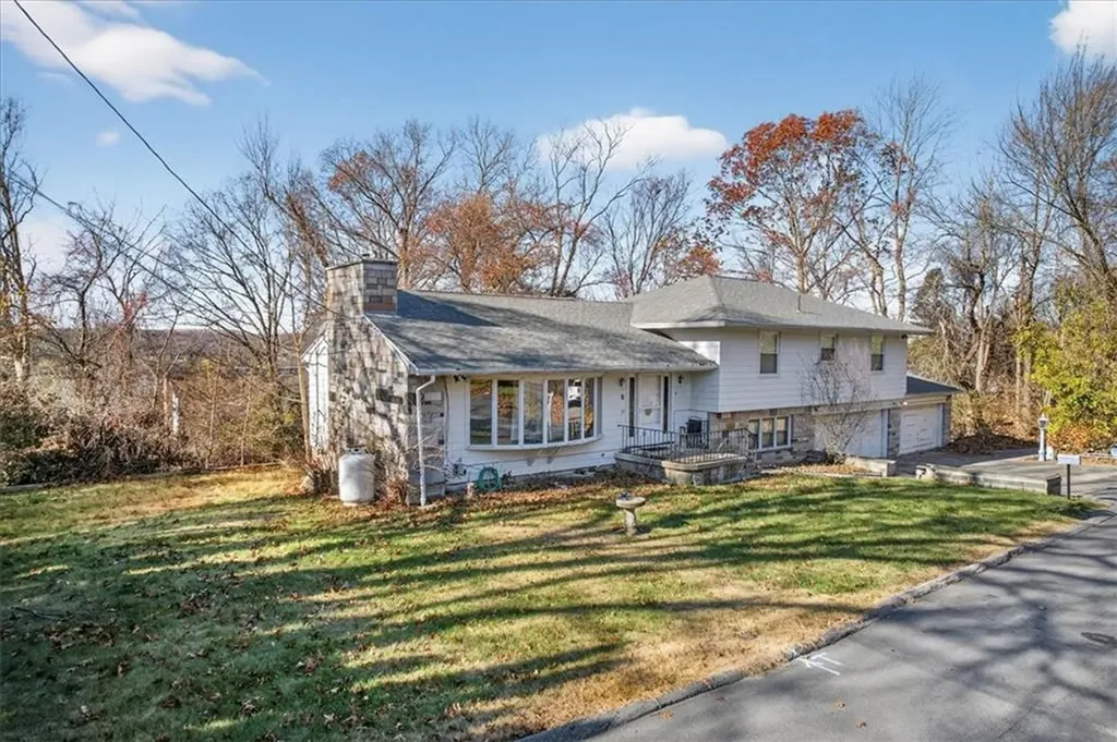 9 Orleans Street Johnston RI 02919