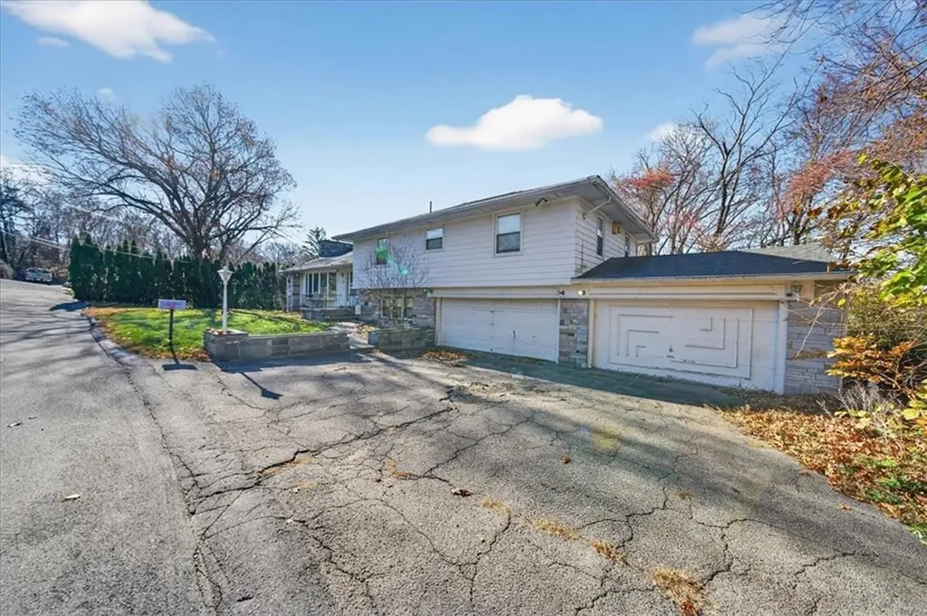 9 Orleans Street Johnston RI 02919