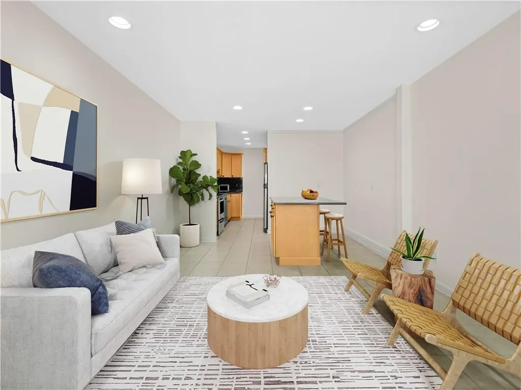 189 Laurel Avenue Providence RI 02906