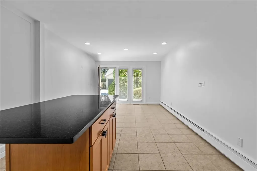 189 Laurel Avenue Providence RI 02906