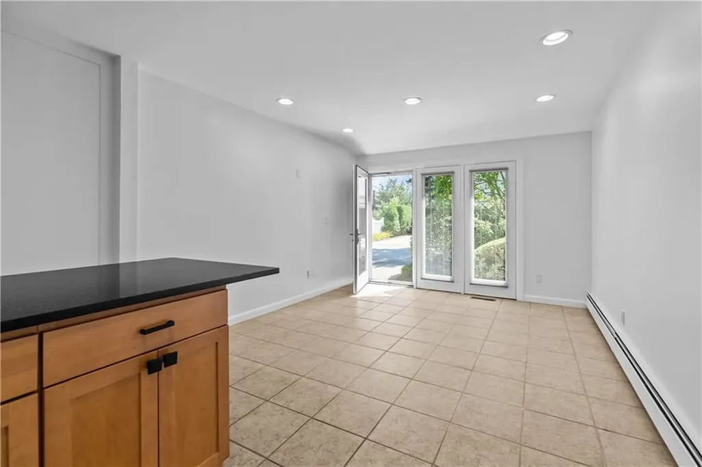 189 Laurel Avenue Providence RI 02906