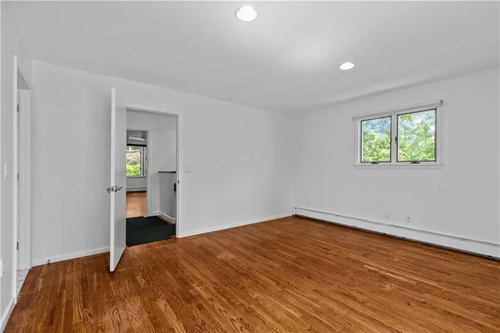 189 Laurel Avenue Providence RI 02906