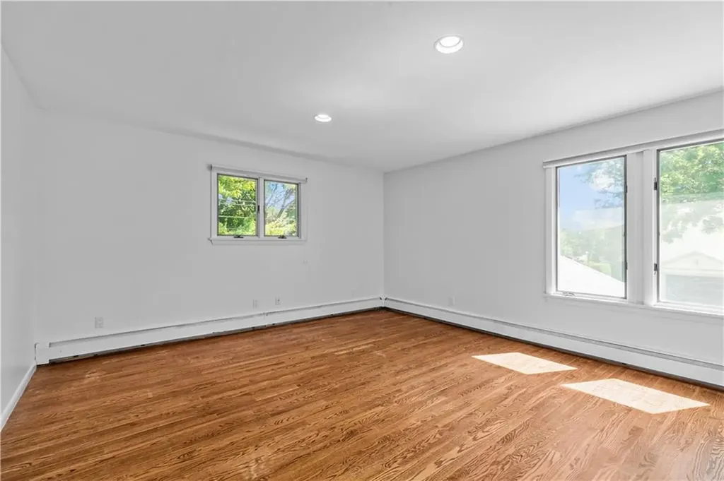 189 Laurel Avenue Providence RI 02906