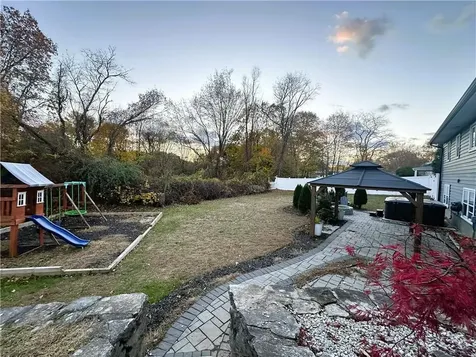 59 Pichette Boulevard Woonsocket RI 02895