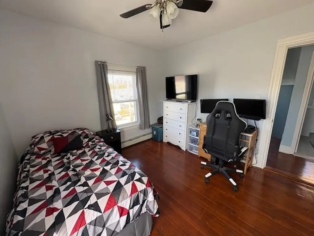 68 Cliffdale Avenue Cranston RI 02905