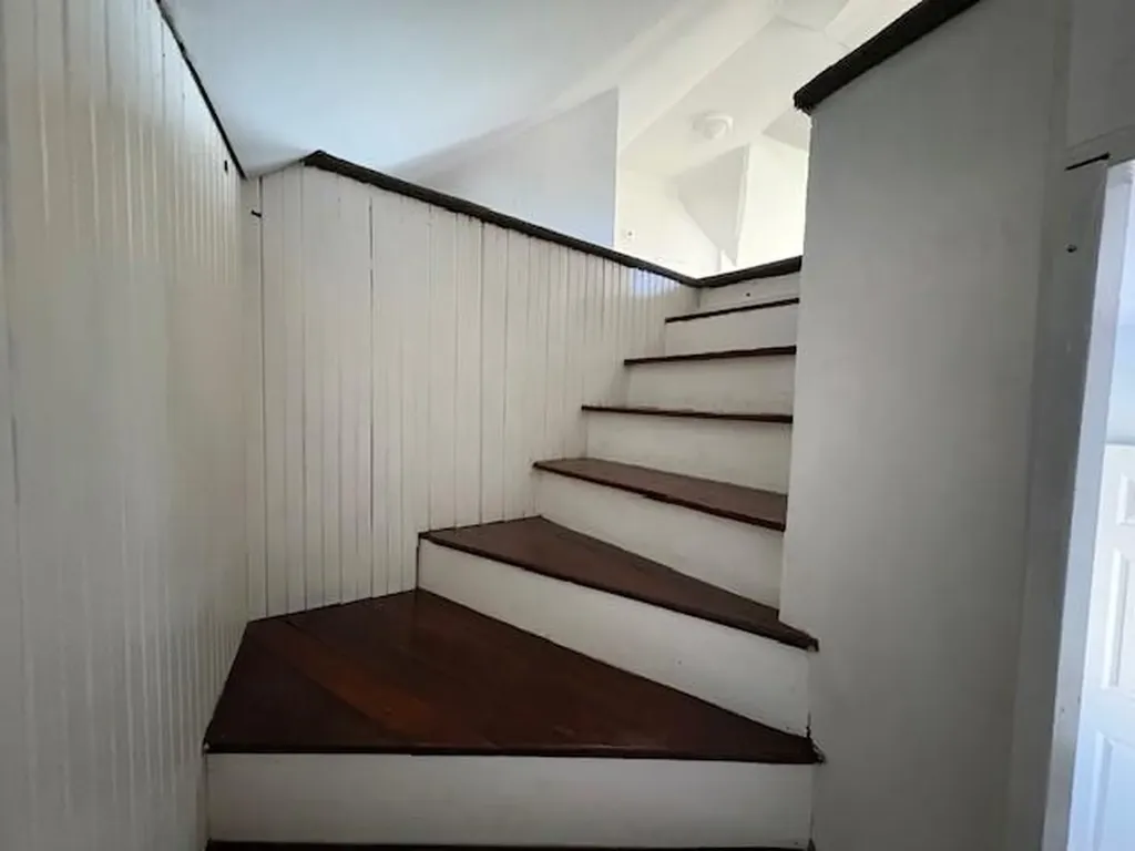 68 Cliffdale Avenue Cranston RI 02905